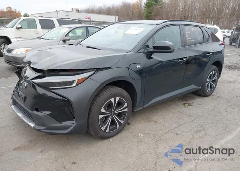 2024 Subaru Solterra Premium z USA, uszkodzony, nr VIN JTMABABA3RA053759